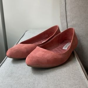 Kelly and katie flats